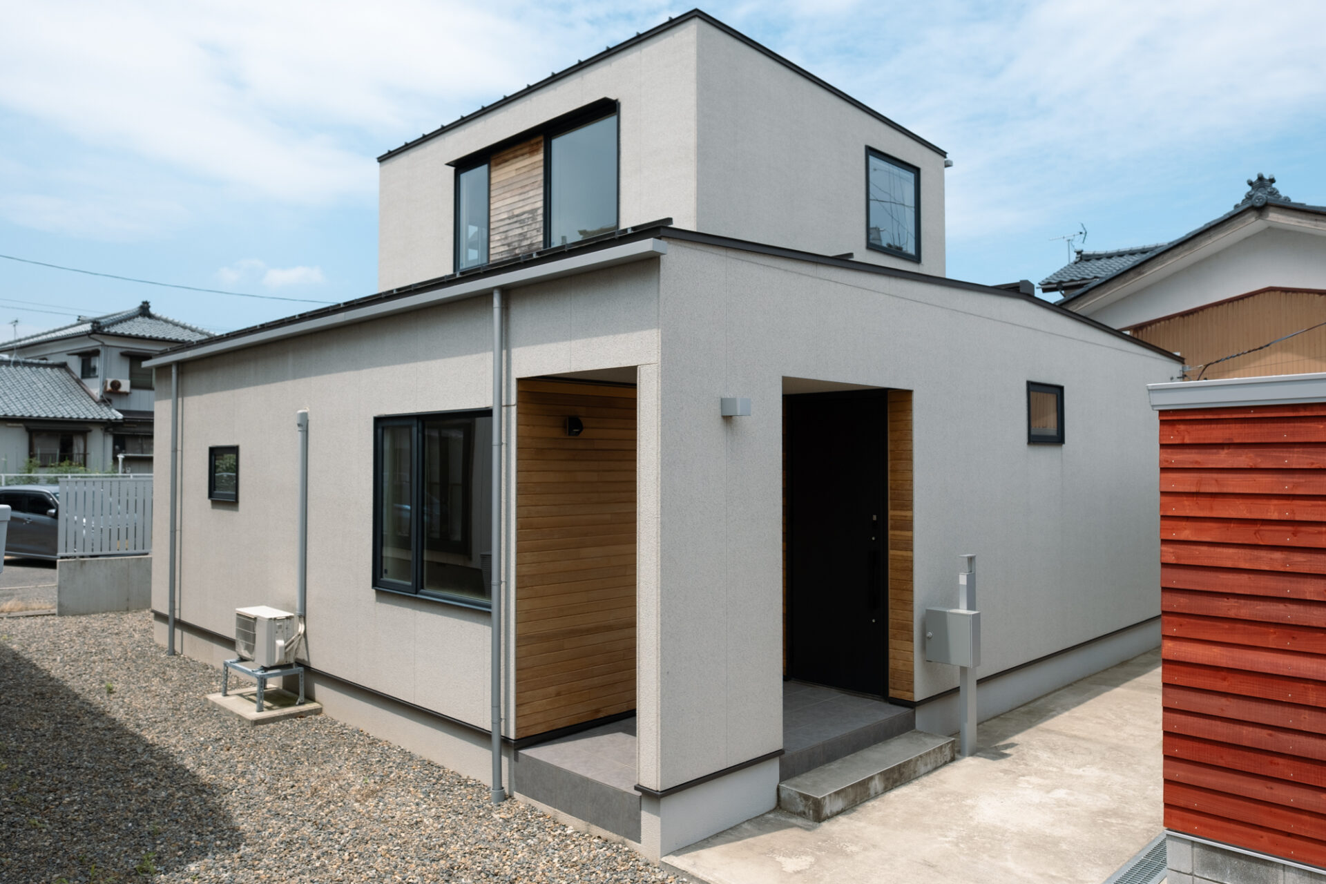 築浅物件を取得し、じぶんらしい住まいに。【槇尾の家】