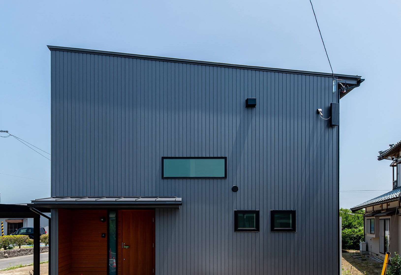 郊外で大らかに暮らす【横越の家】