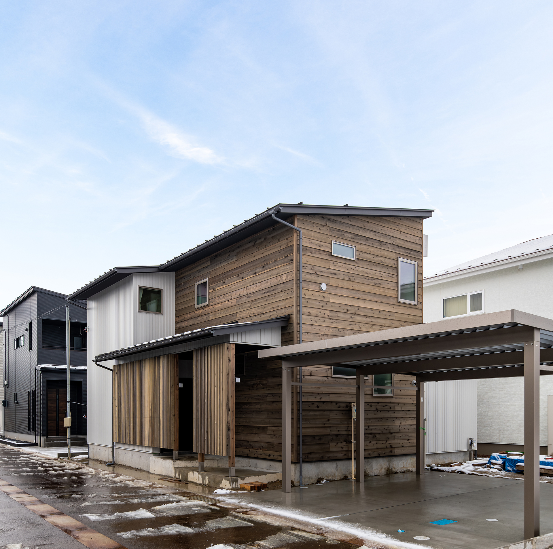 通り土間がつなぐ、内と外とまち【燕市吉田の家】